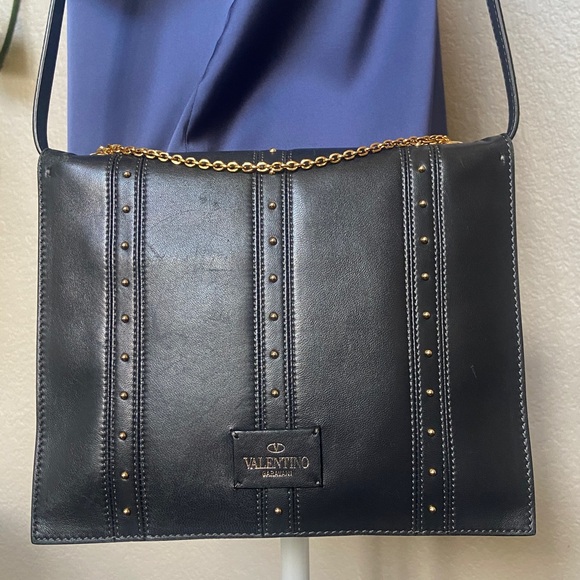 Valentino leather shoulder bag in Dark Blue with Gold Studs. - Picture 16 of 16